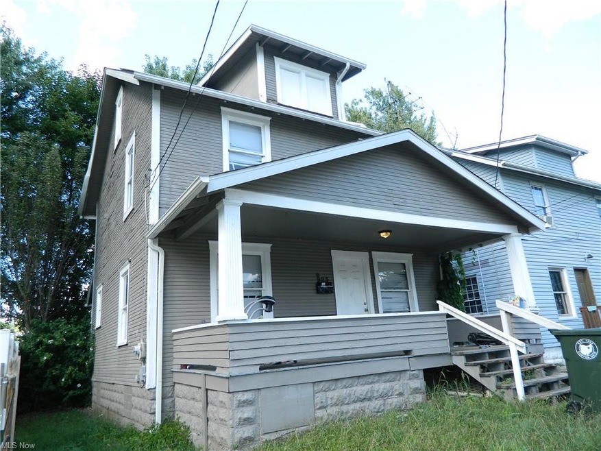 923 Oby Place NW, Canton, OH 44703 - photo 1