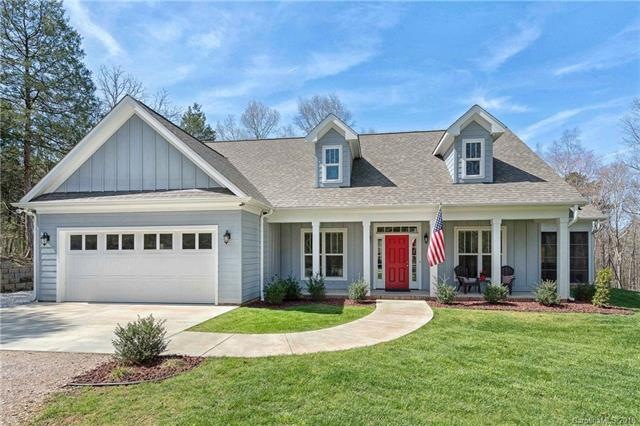 Custom Craftsman Style Ranch Home just minutes to 