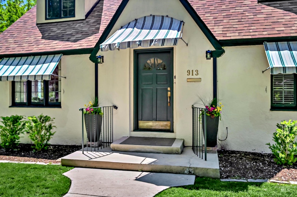 913 N 22nd St, Boise, ID 83702 - photo 1