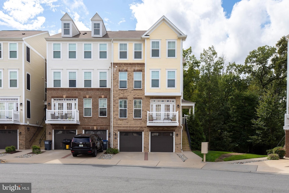 42209 Canary Grass Square, Aldie, VA 20105 - photo 1