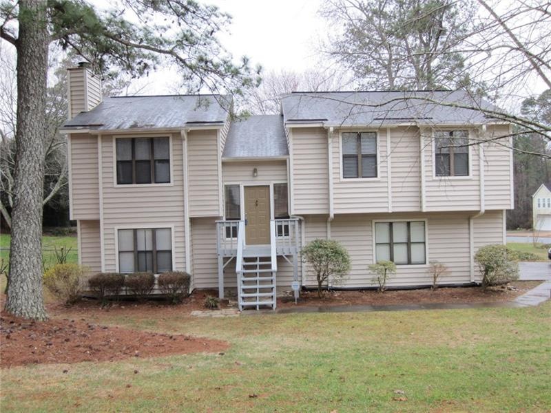 360 Sheringham Ct, Roswell, GA 30076 - photo 1