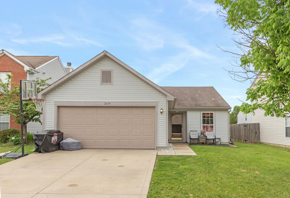 2674 Longleaf Dr, Greenwood, IN 46143 - photo 1