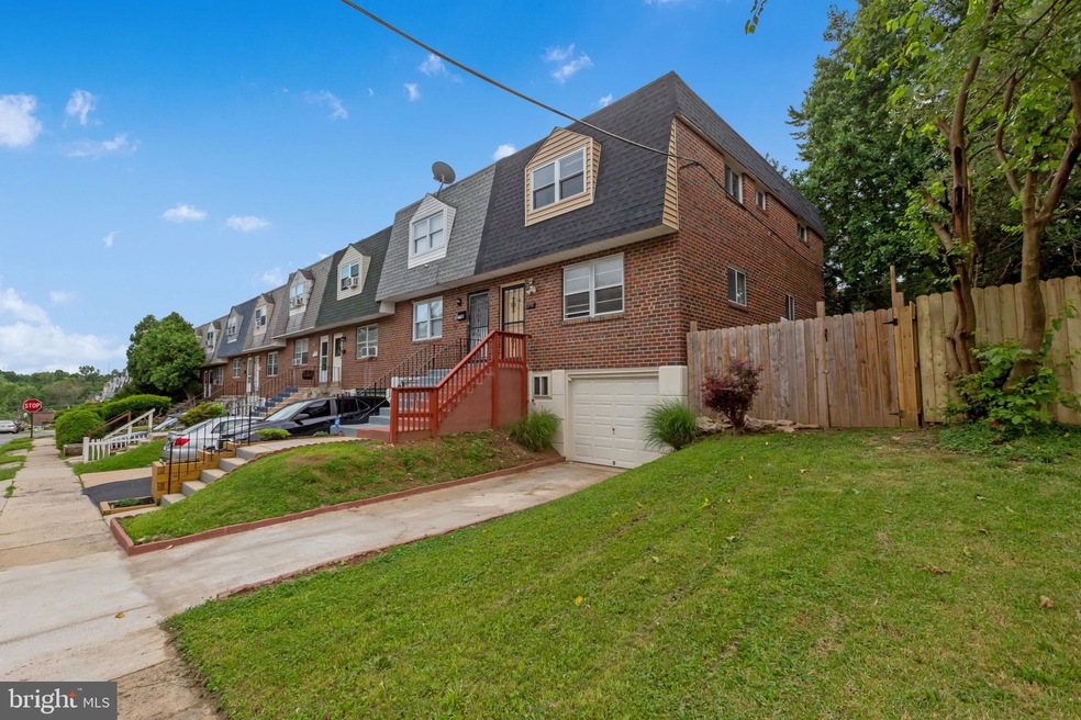 1332 Rainer Rd, Brookhaven, PA 19015 - photo 1