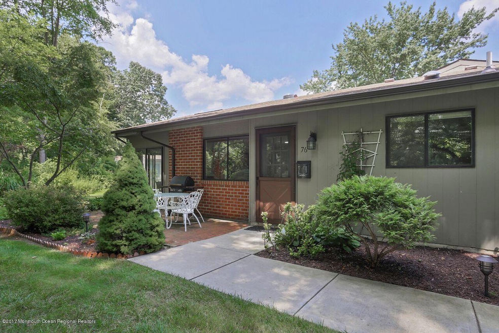 76 Ellsworth Ct, Red Bank, NJ 07701 - photo 1