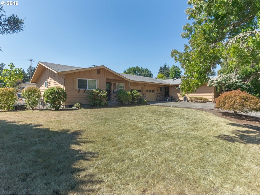 1780 Monterey Ln, Eugene, OR 97401 - photo 1