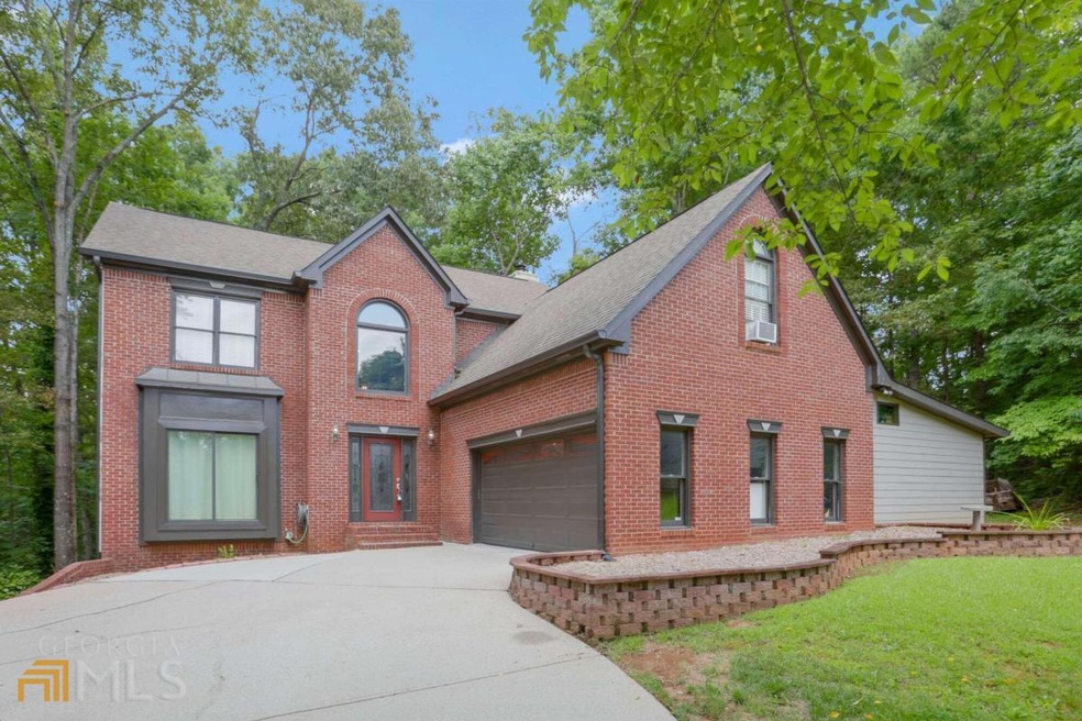 2107 Whitfield Ln, Lawrenceville, GA 30043 - photo 1