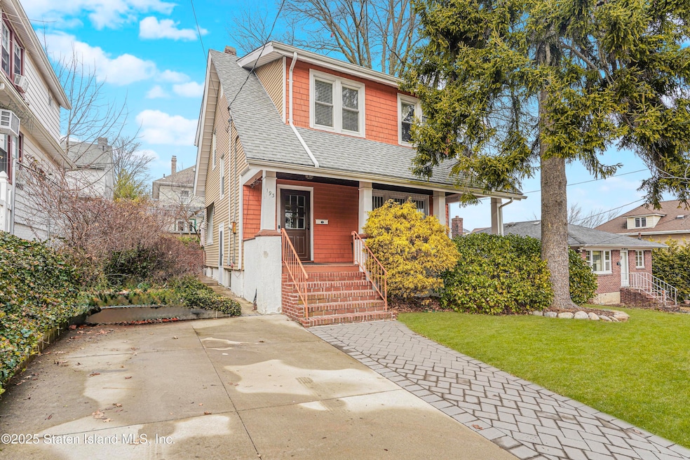 Sold $678,000 • Co-Listing Agent