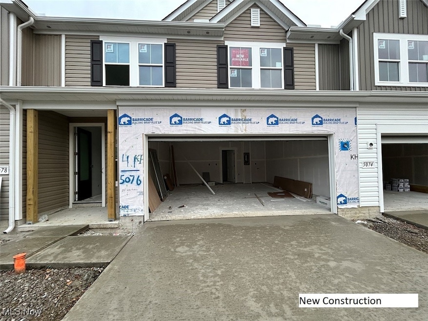 5076 Shepherds Glen, Willoughby, OH 44094 - photo 1