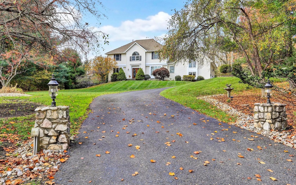 3 Cat Bird Alley, Holmdel, NJ 07733 - photo 1