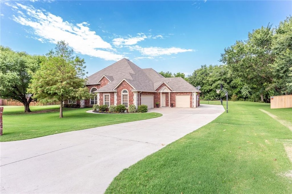 14555 Cottonwood, Edmond, OK 73025 - photo 1