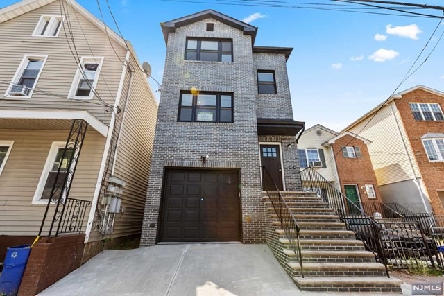 481 S 18th St, Newark, NJ 07103 - photo 1