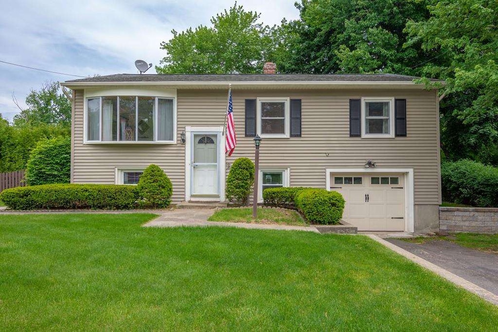 89 Circle Dr, West Springfield, MA 01089 - photo 1