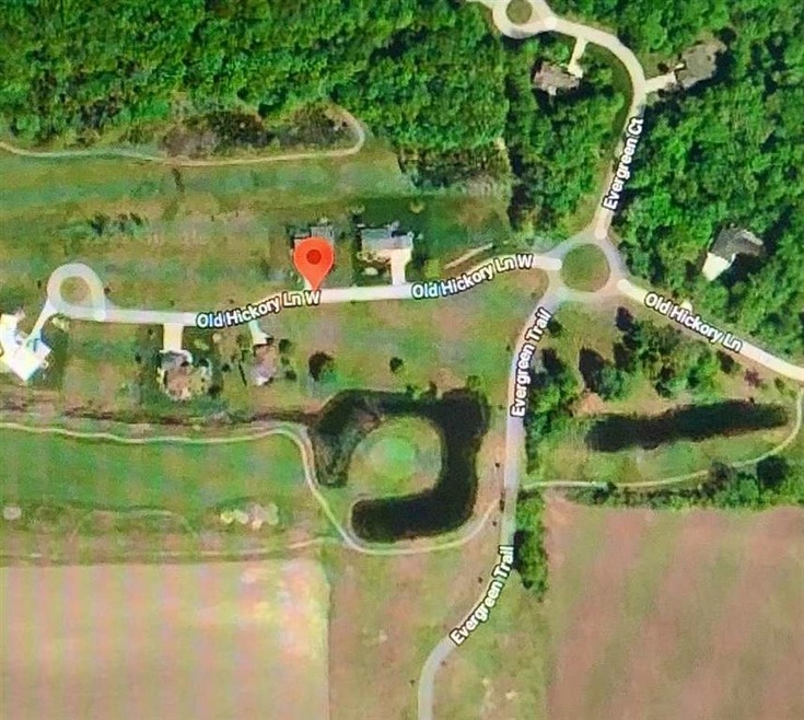 Unit 7 Old Hickory Ln, Vassar, MI 48768 - photo 1