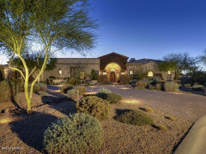 EXQUISITE CURB APPEAL!