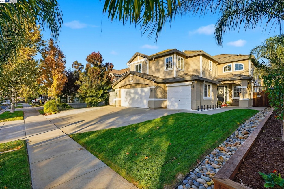 1622 Altamont Cir, Livermore, CA 94551 - photo 1