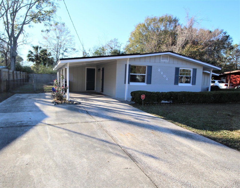 2202 Bills Dr, Jacksonville, FL 32210 - photo 1