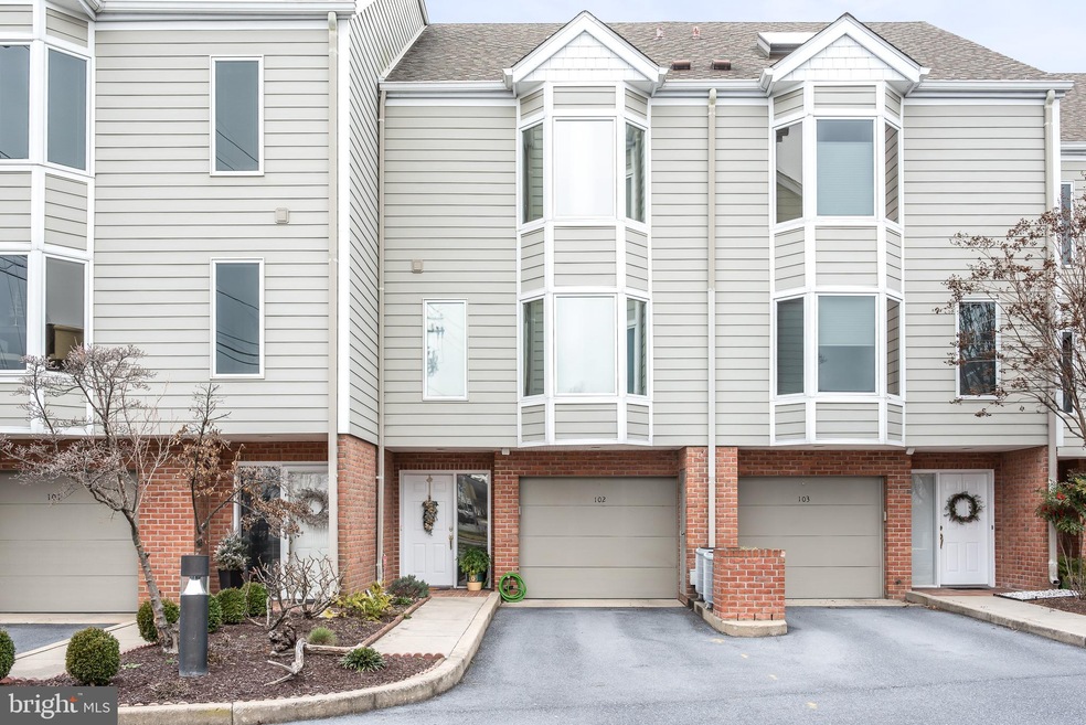 102 Cambridge Landing unit B, Cambridge, MD 21613 - photo 1