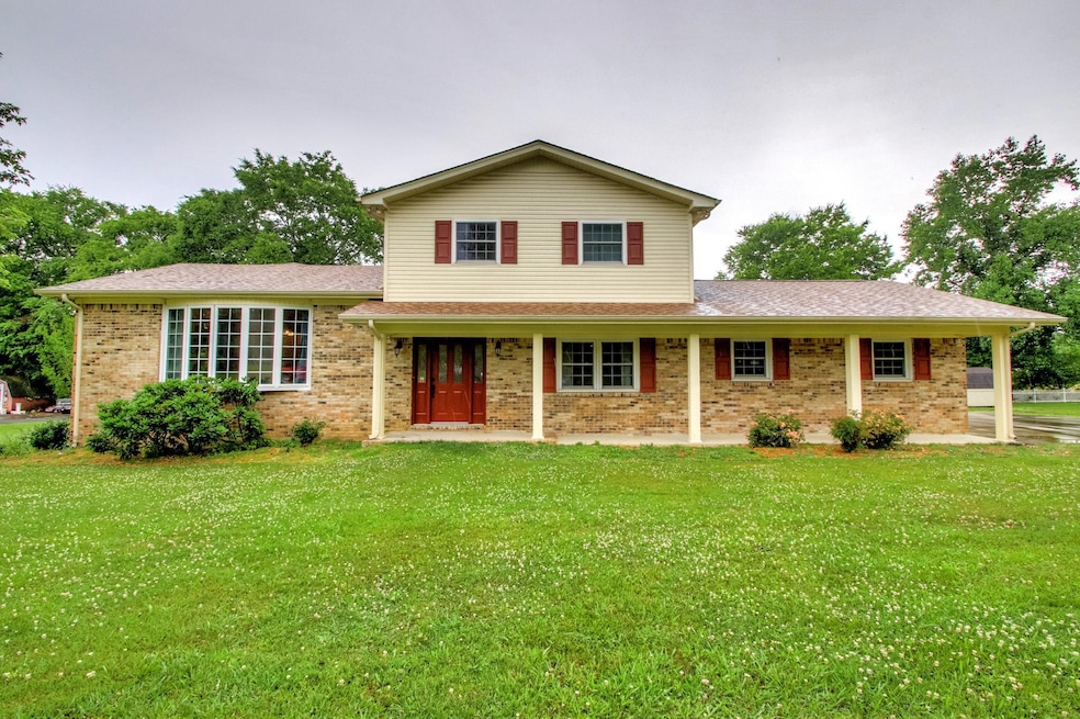 132 Belmar Cir, Manchester, TN 37355 - photo 1