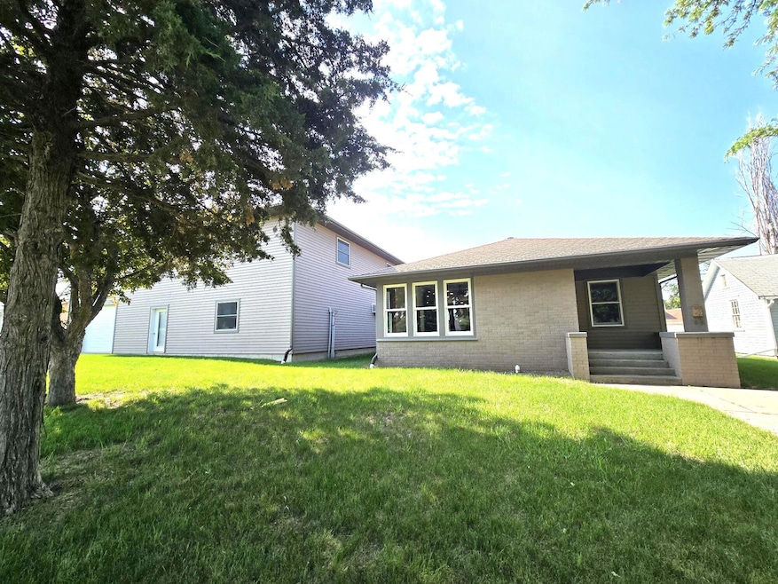 For Sale $660,000 • Co-Listing Agent