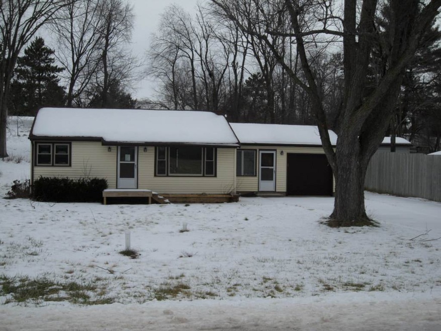 1506 W Happy Hollow Rd, Janesville, WI 53546 - photo 1