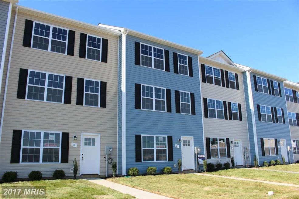 0 Knowledge Ct unit 1000563307, Inwood, WV 25428 - photo 1