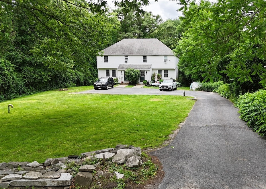 Sold $653,100 • Co-Listing Agent