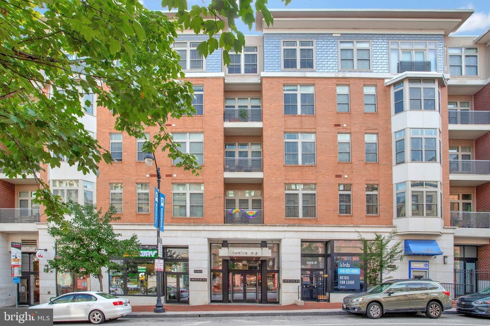 Twelve 09 unit 421, Baltimore, MD 21201 - photo 1