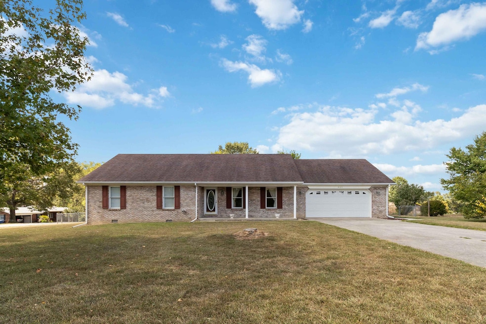 Pending $255,000 • Co-Listing Agent