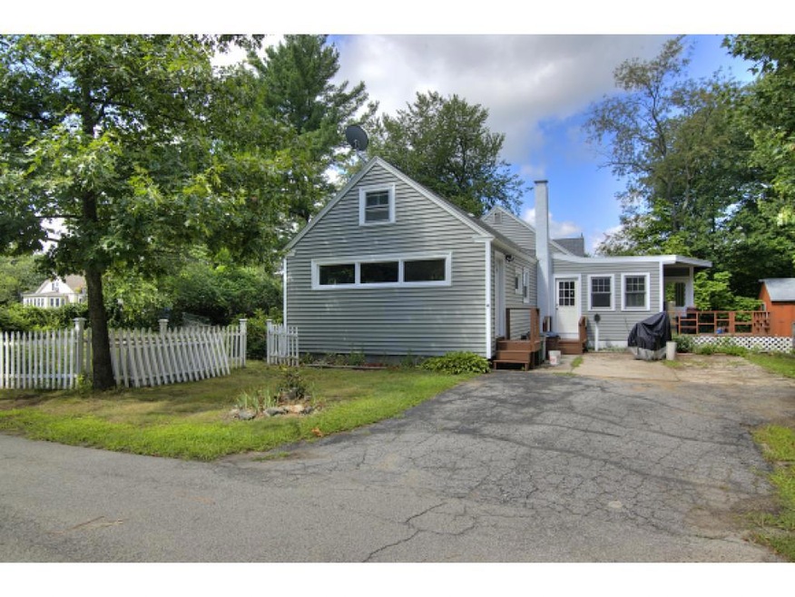 4 Vilna Ave, Nashua, NH 03064 - photo 1