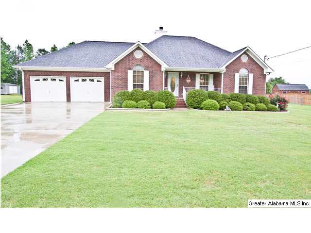 Beautiful home in great neighborhood!