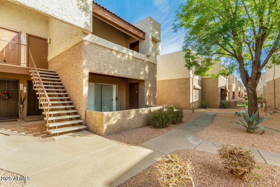 4554 E Paradise Village Pkwy N unit 259, Phoenix, AZ 85032 - photo 1