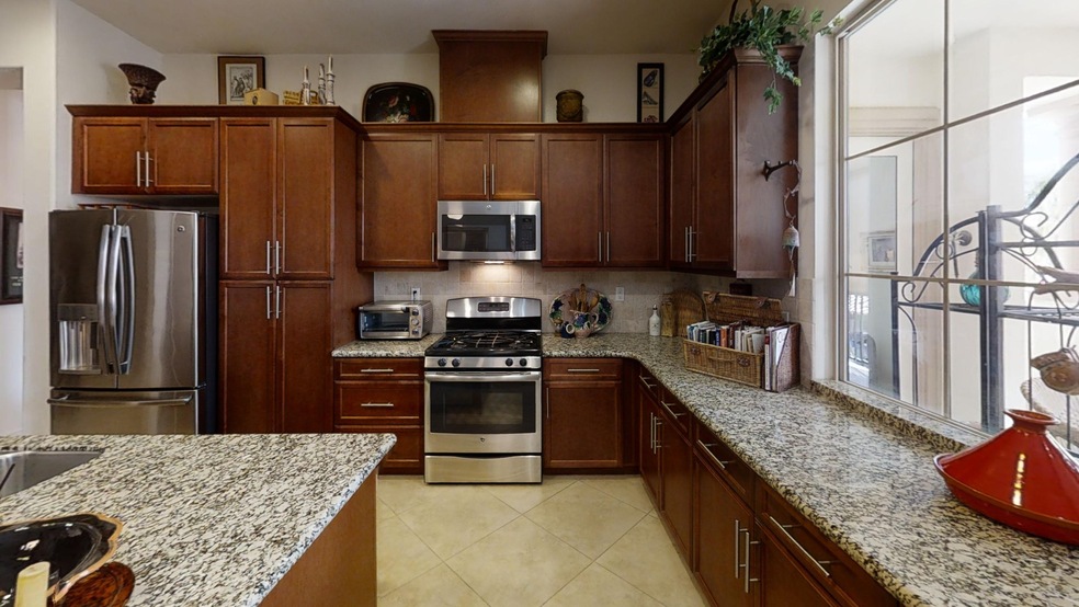Davids-Listing-Kitchen