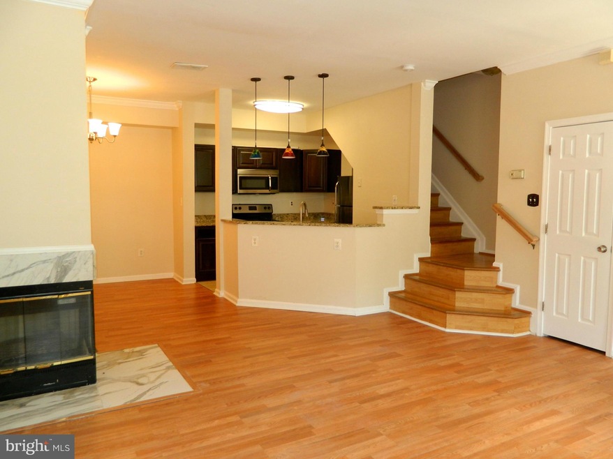 8317 Sanderling Way unit 23, Lorton, VA 22079 - photo 1