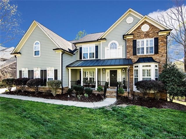 1294 Valhalla Dr, Denver, NC 28037 - photo 1