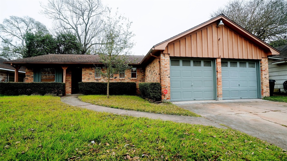 11035 Hoffer St, Houston, TX 77089 - photo 1