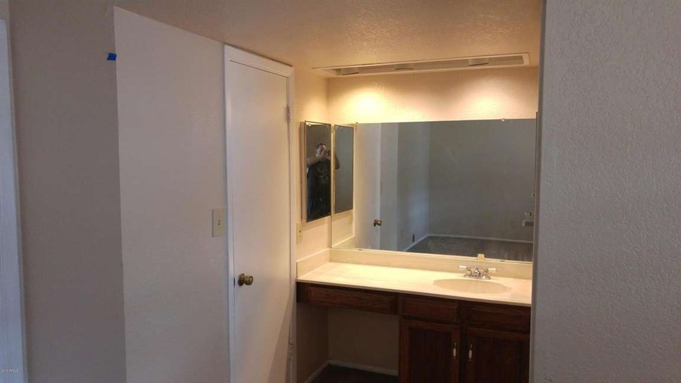 2207 S Extension Rd, Mesa, AZ 85210 - photo 1