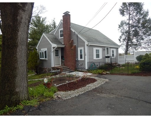 14 Shawmut St, Quincy, MA 02169 - photo 1