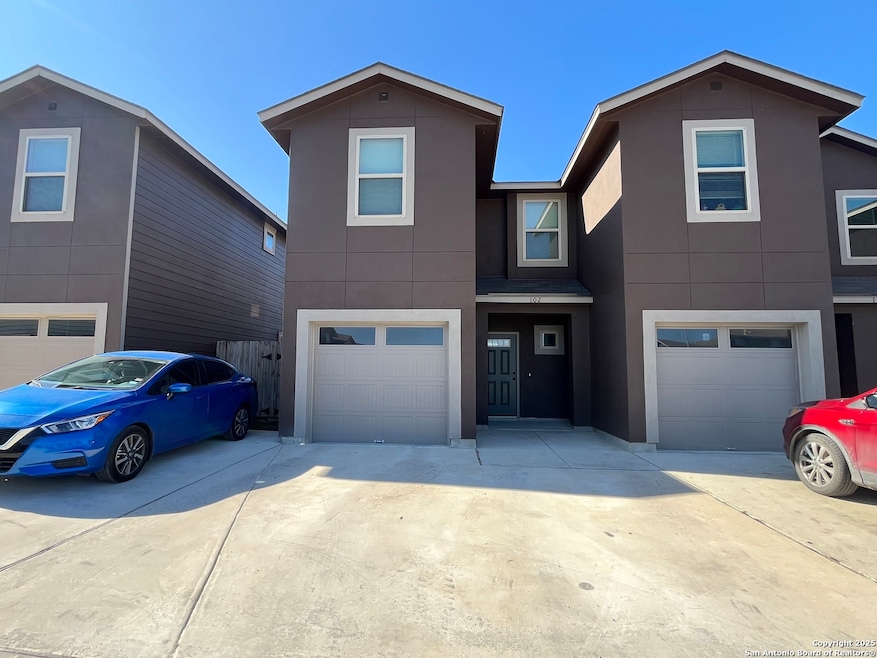 13903 Annas Way unit 104, San Antonio, TX 78233 - photo 1