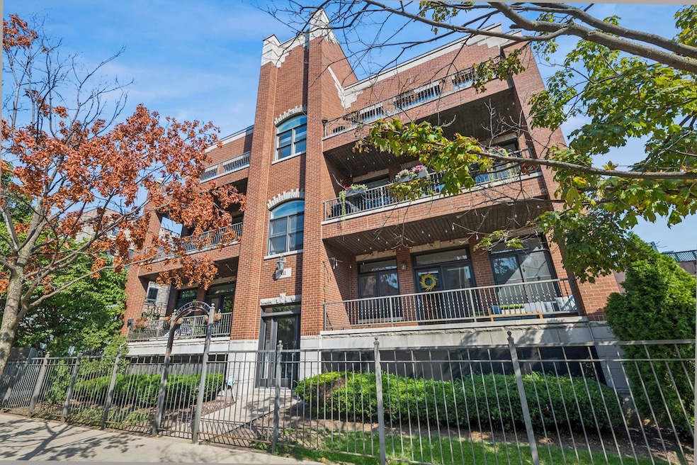 unlisted-address, Chicago, IL 60642 - photo 1