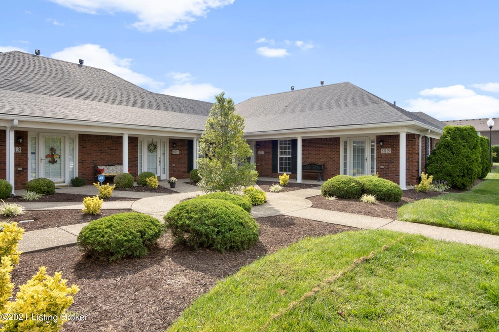 8019 Aspen Glen Dr, Louisville, KY 40228 - photo 1