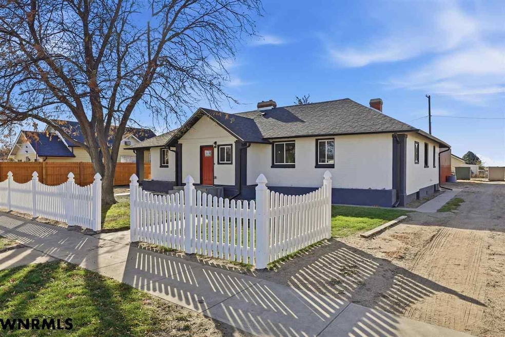 1712 22nd Ave, Mitchell, NE 69357 - photo 1