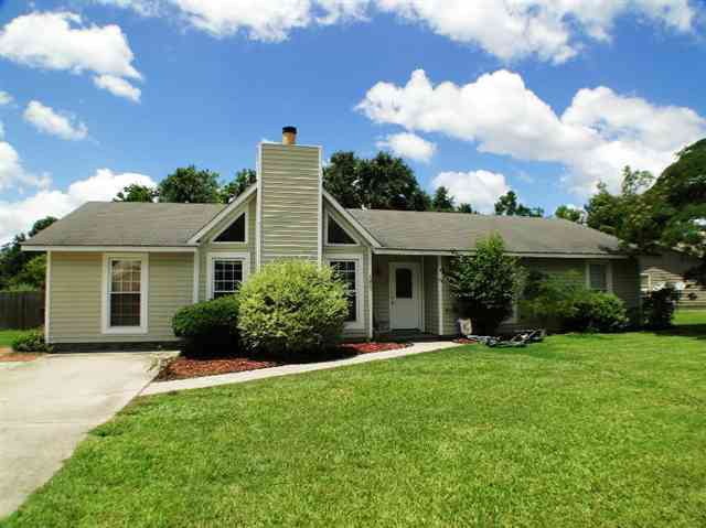 1023 Massey Rd, Jacksonville, NC 28546 - photo 1