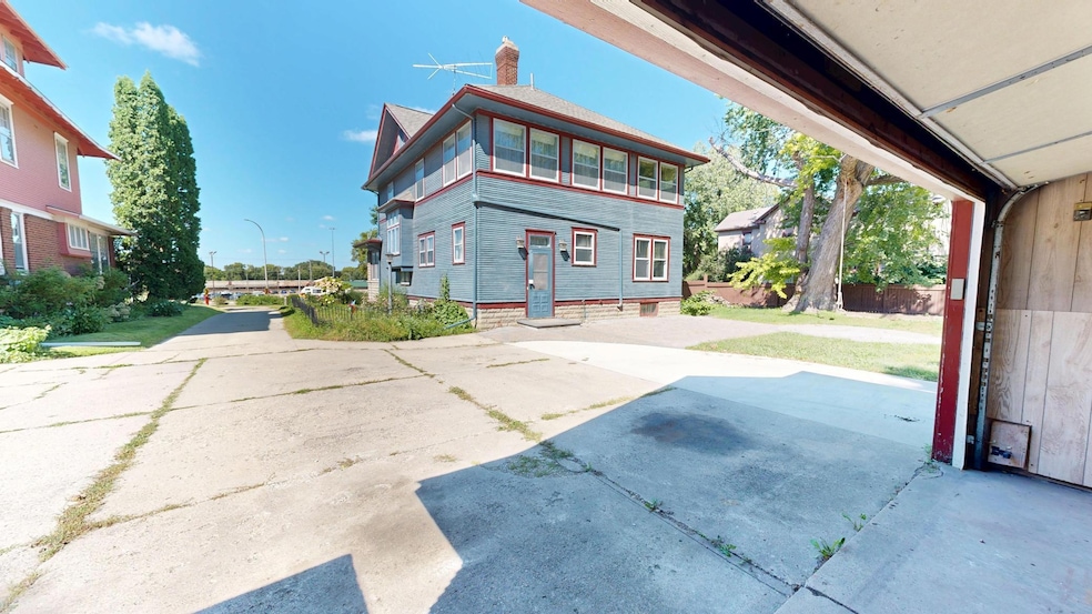 For Rent $2,300/month