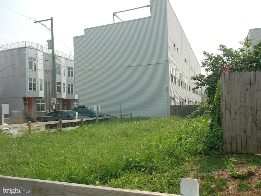 1319 N 18th St, Philadelphia, PA 19121 - photo 1