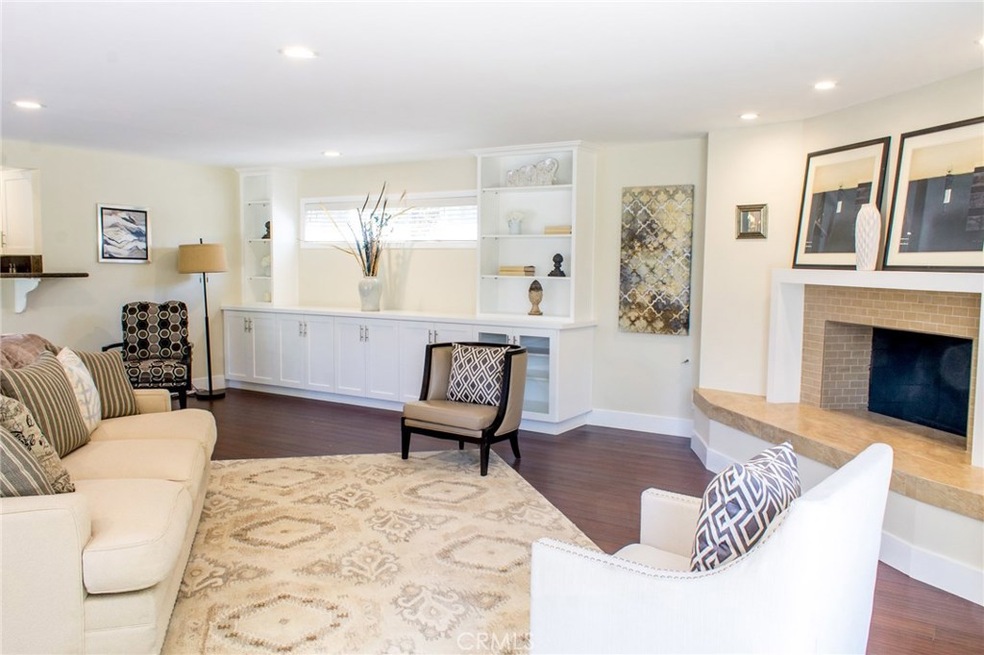 4215 Clubhouse Dr, Lakewood, CA 90712 - photo 1