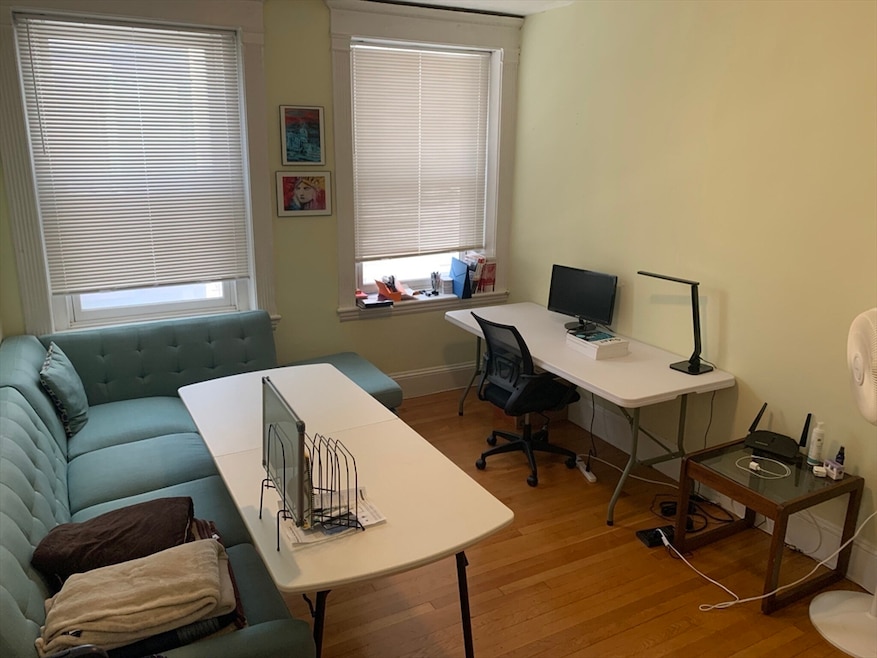 Garrison Hall unit 511, Boston, MA 02116 - photo 1