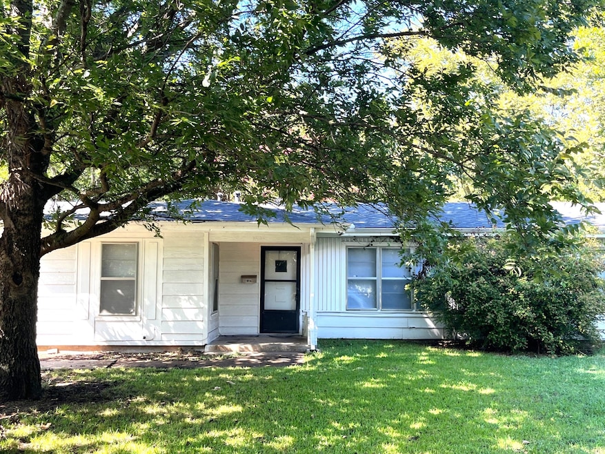 For Rent $1,100/month
