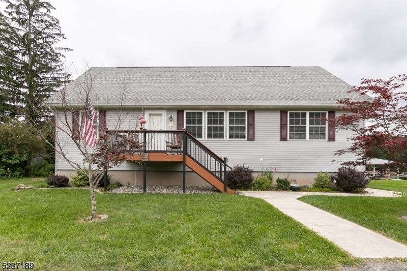 4 Riverview Ave, Columbia, NJ 07832 - photo 1