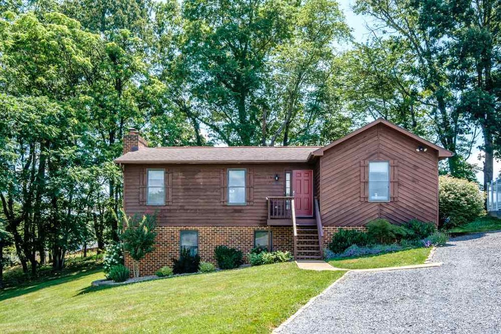 1055 Blaze Ct, Harrisonburg, VA 22801 - photo 1