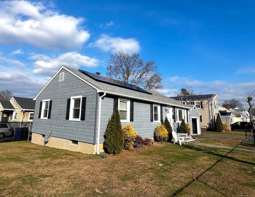 20 Glenfield Ave, Stratford, CT 06614 - photo 1